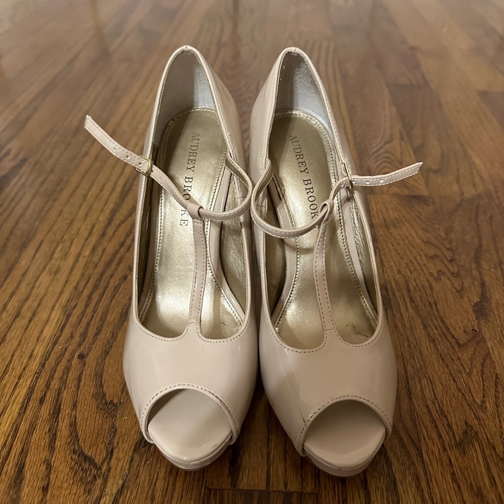 Audrey Brooke nude patent T-Strap peep toe heels